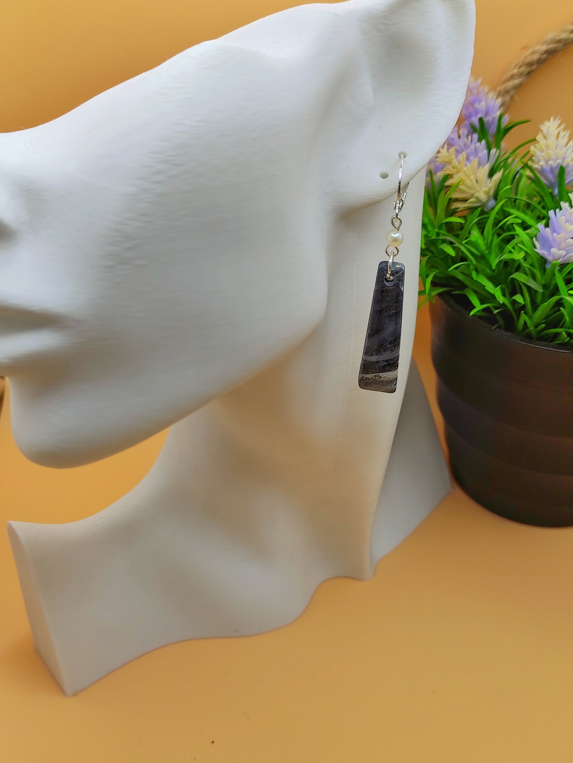 Pendientes “Noir Mármol” – Elegancia Minimalista en Blanco, Negro y Dorado - 5