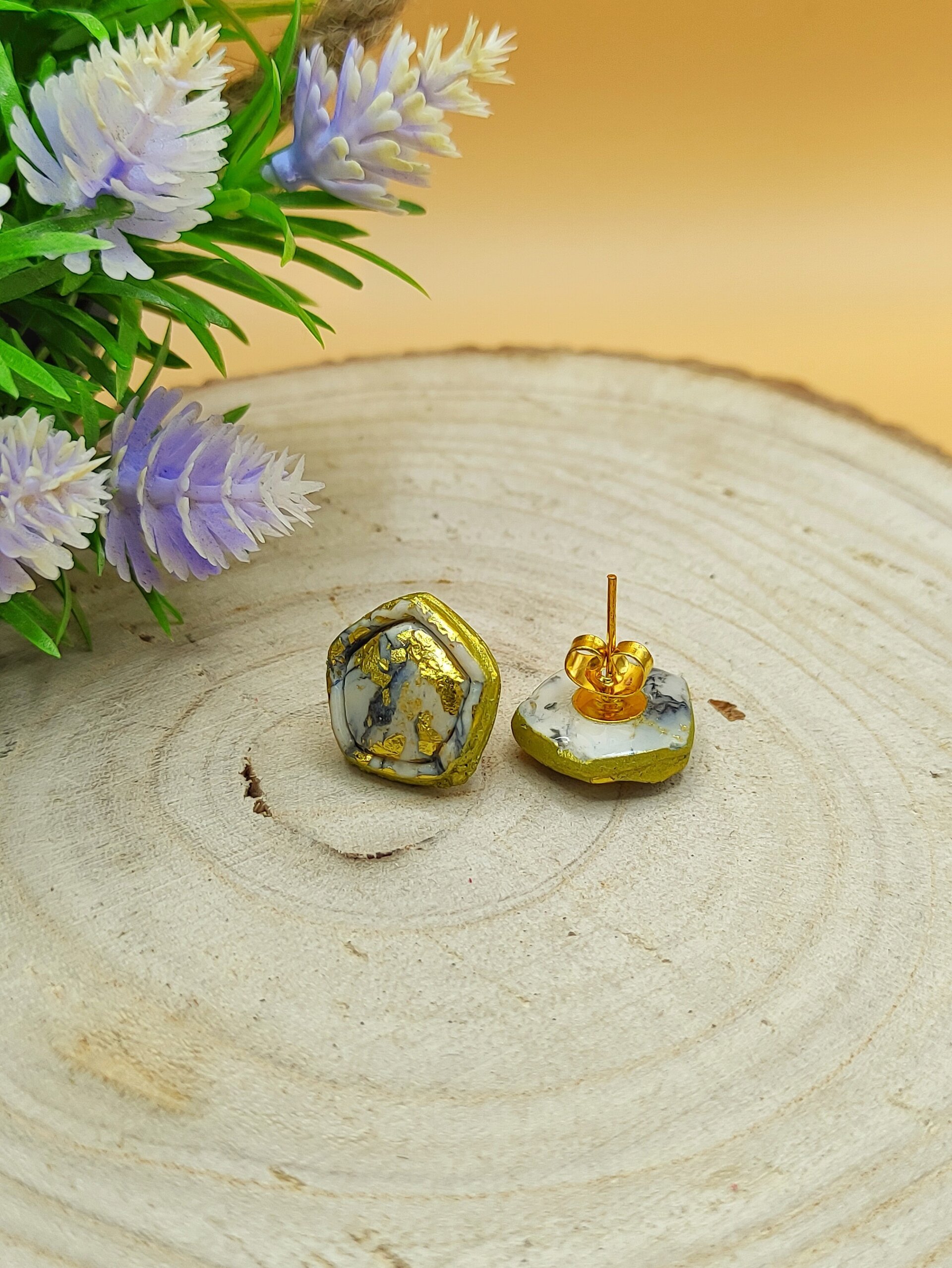 Pendientes Aura Dorada - Pentágono - 2